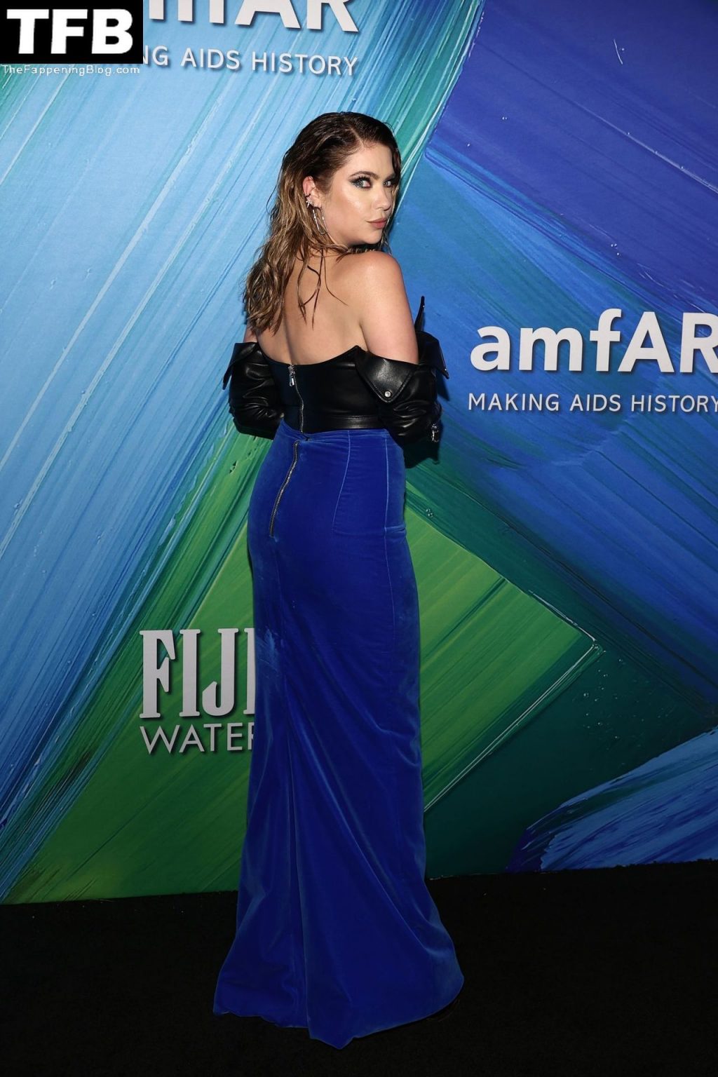 Ashley Benson Flaunts Her Deep Cleavage at the amfAR Gala in WeHo (85 Photos)