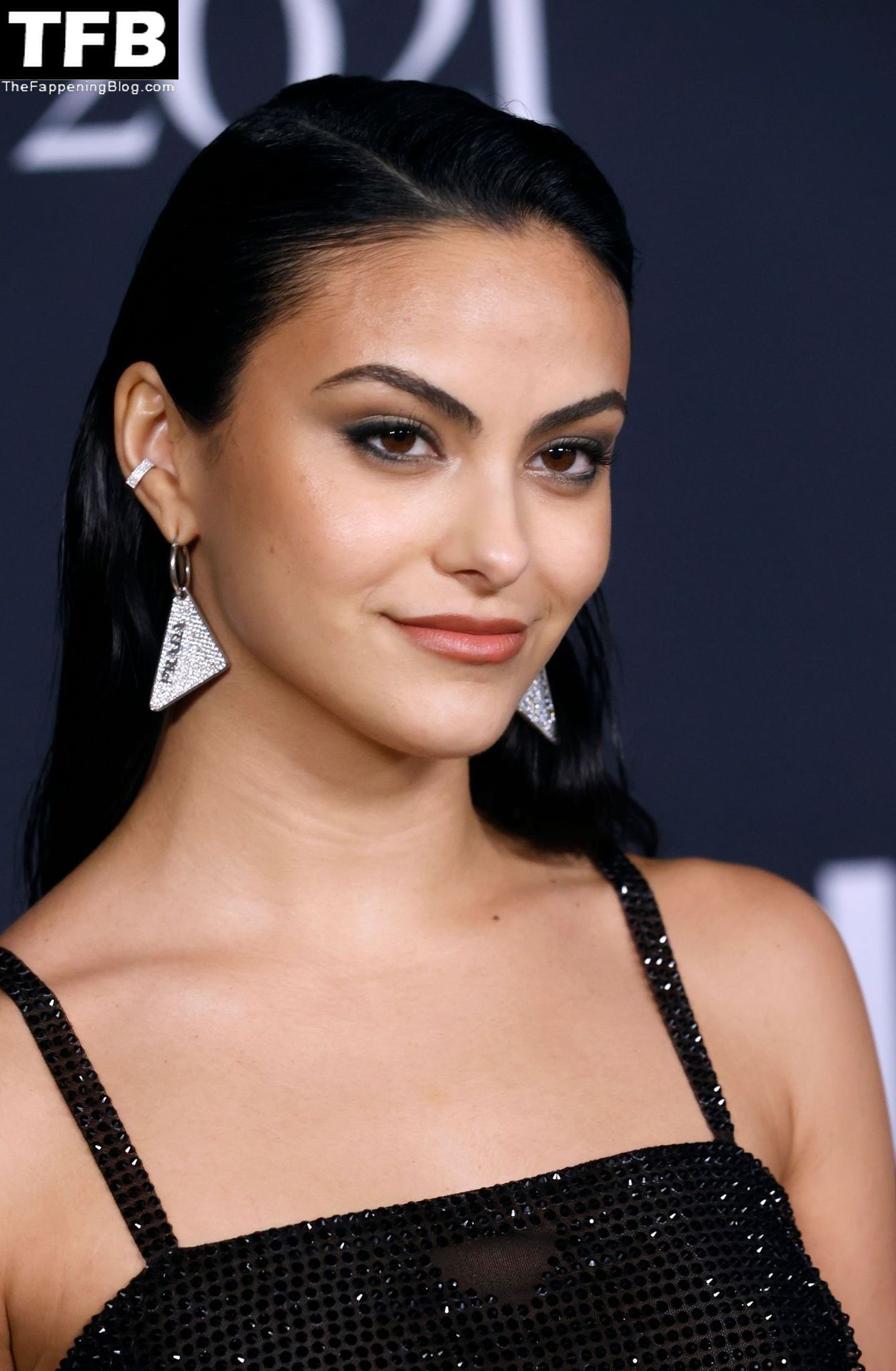 Camila-Mendes-See-Through-Tits-The-Fappening-Blog-35.jpg