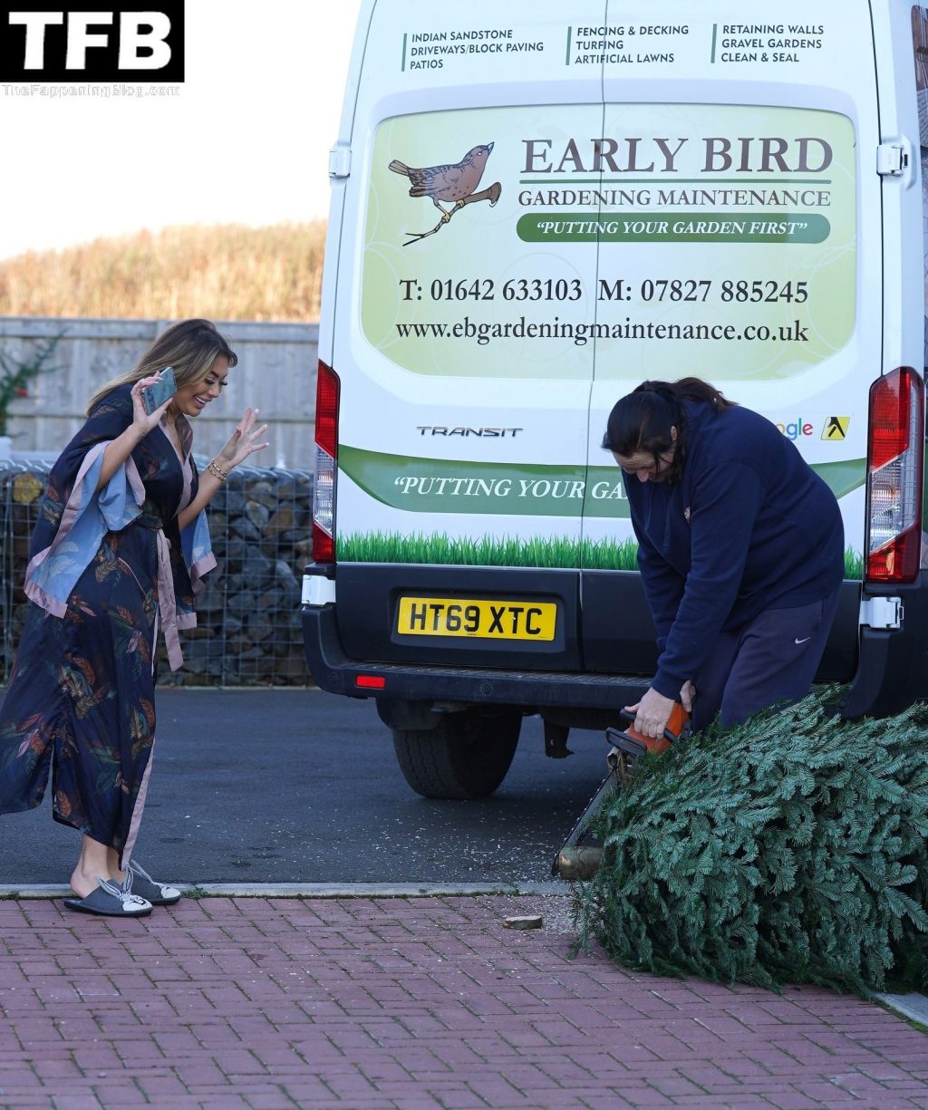 Busty Chloe Ferry Steps Out in Dressing Gown to Take Delivery of Christmas Trees (44 Photos)