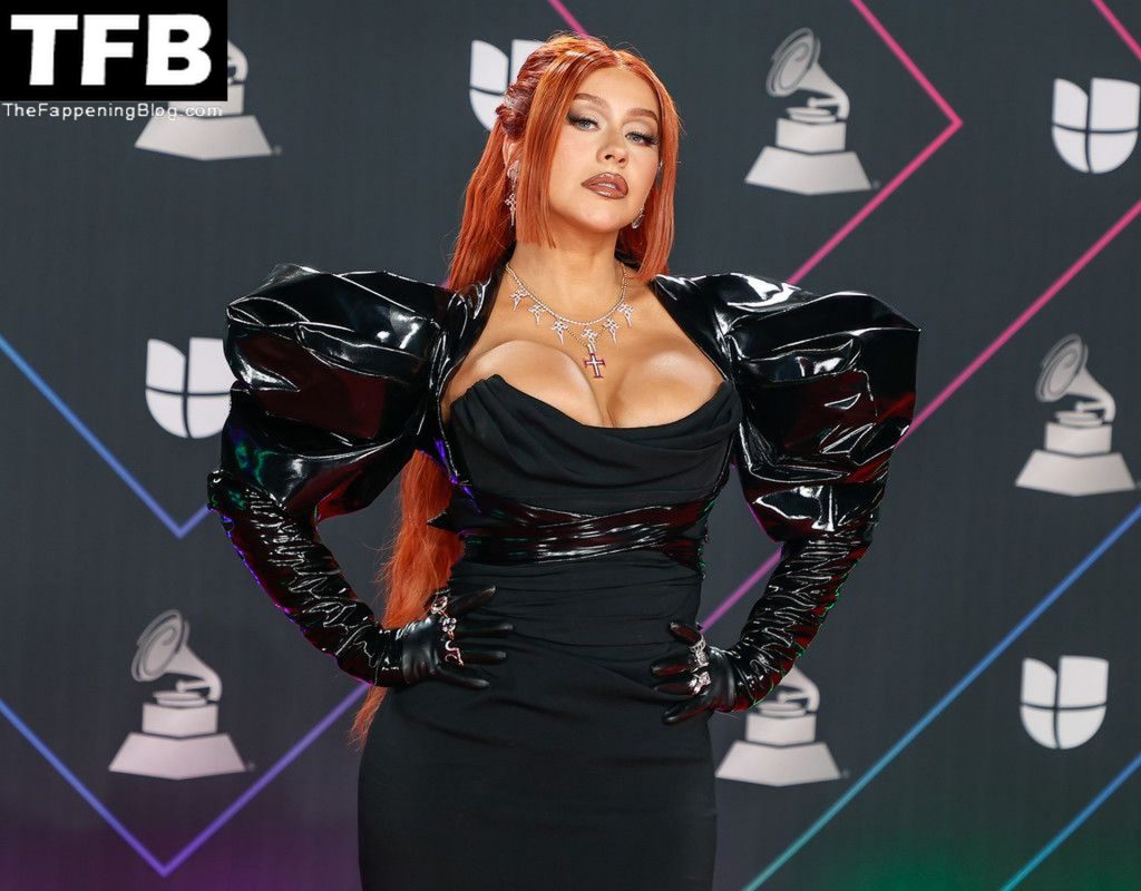 Christina Aguilera Flaunts Her Big Boobs at the 22nd Annual Latin Grammy Awards in Las Vegas (51 Photos)