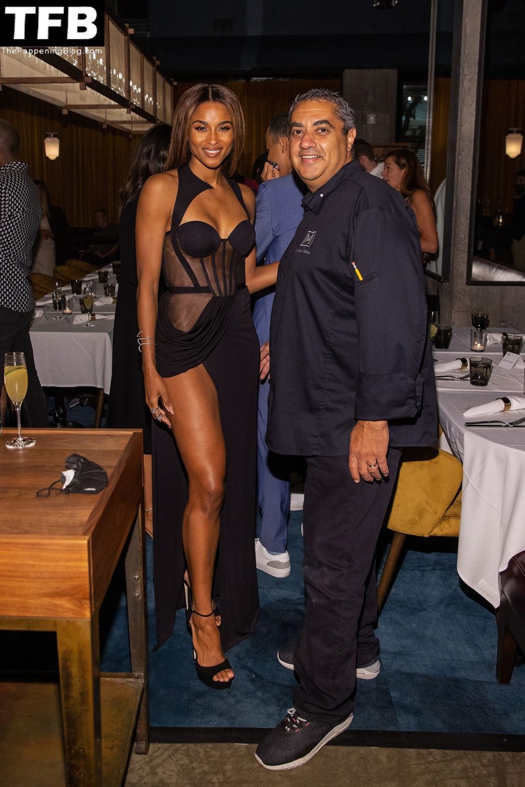Ciara Flaunts Her Sexy Legs &amp; Tits at a Party (16 Photos)