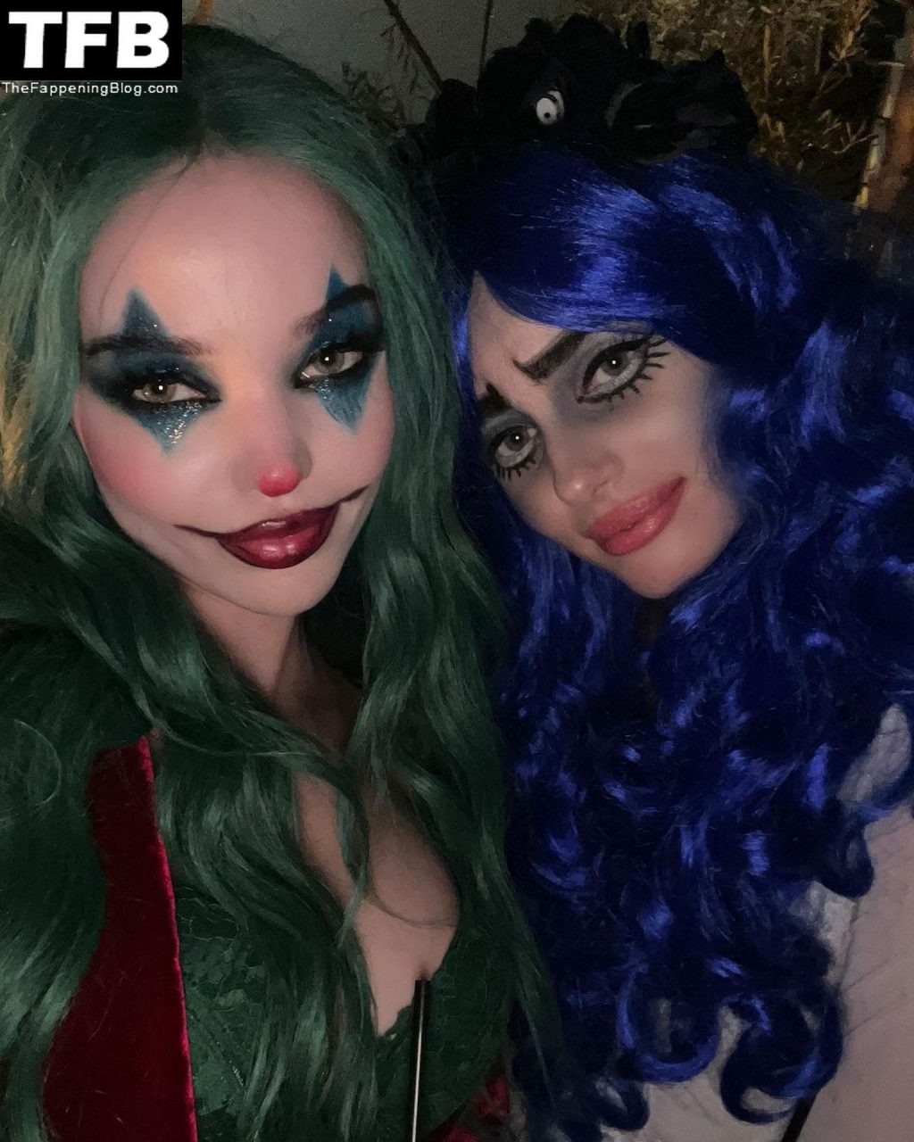 Dove Cameron Looks Hot in a Sexy Joker Costume at the Halloween Party (30 Photos + Video)