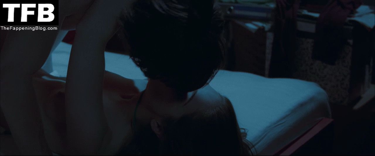 English-film-and-TV-actress-janet-montgomery-sex-scene-878112-thefappeningblog.com-thefappeningblog.com-thefappeningblog.com_.jpg