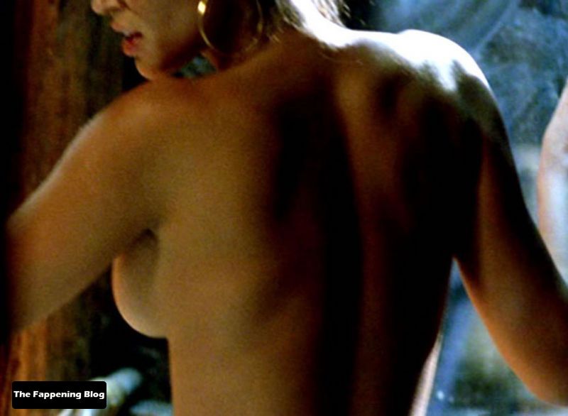 Gabrielle Richens Nude &amp; Sexy Collection (17 Photos + Videos)