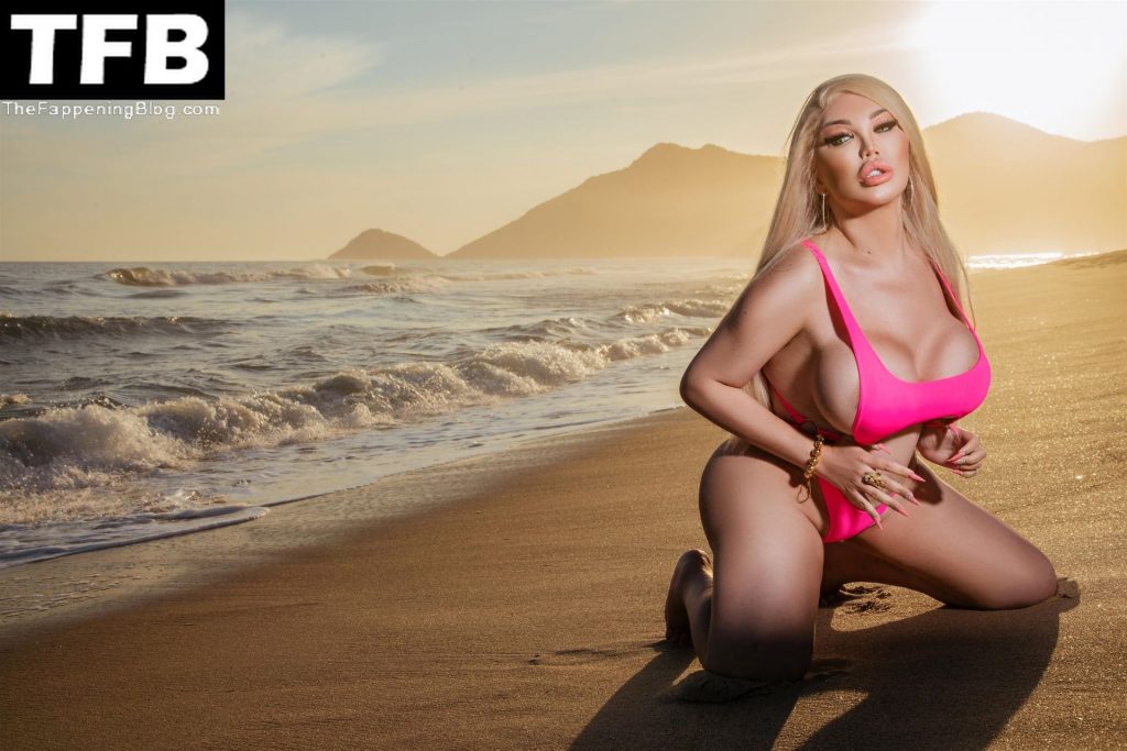 Jessica Alves Poses on the Beach in Rio (12 Photos)