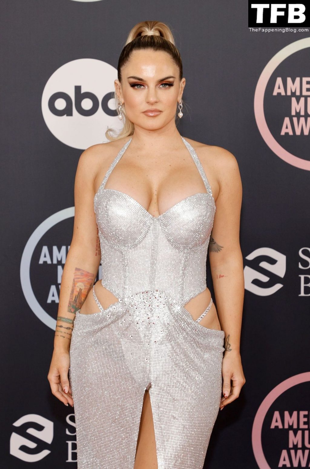 JoJo Teases Her Boobs and Music at the 2021 American Music Awards (42 Photos)