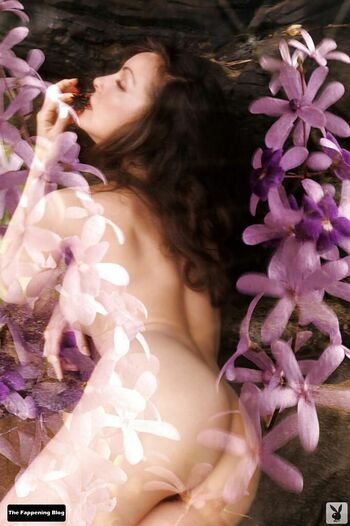 Julie Newmar Nude Leaks Photo 35