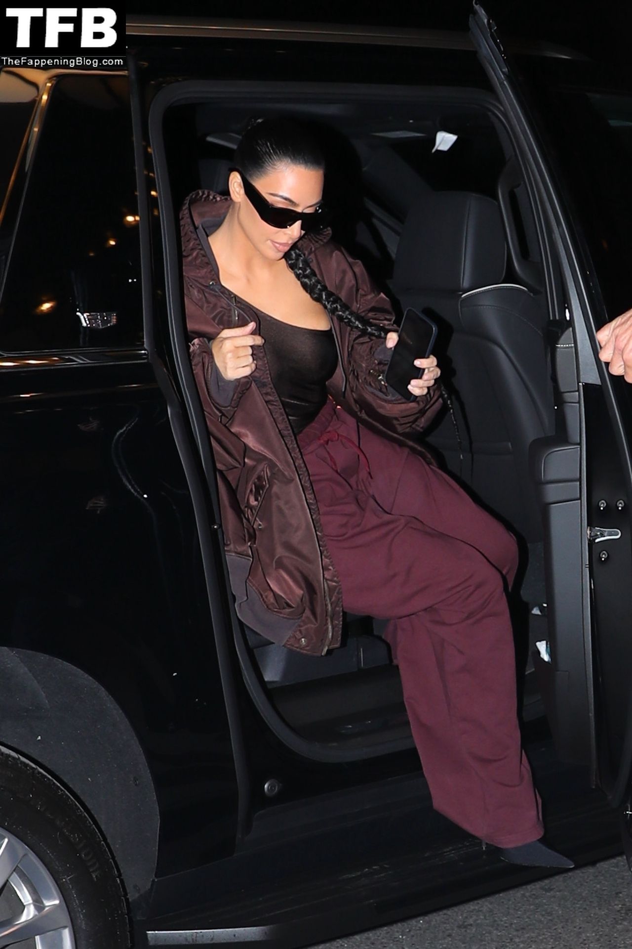 Kim-Kardashian-Sexy-Tits-The-Fappening-Blog-8.jpg