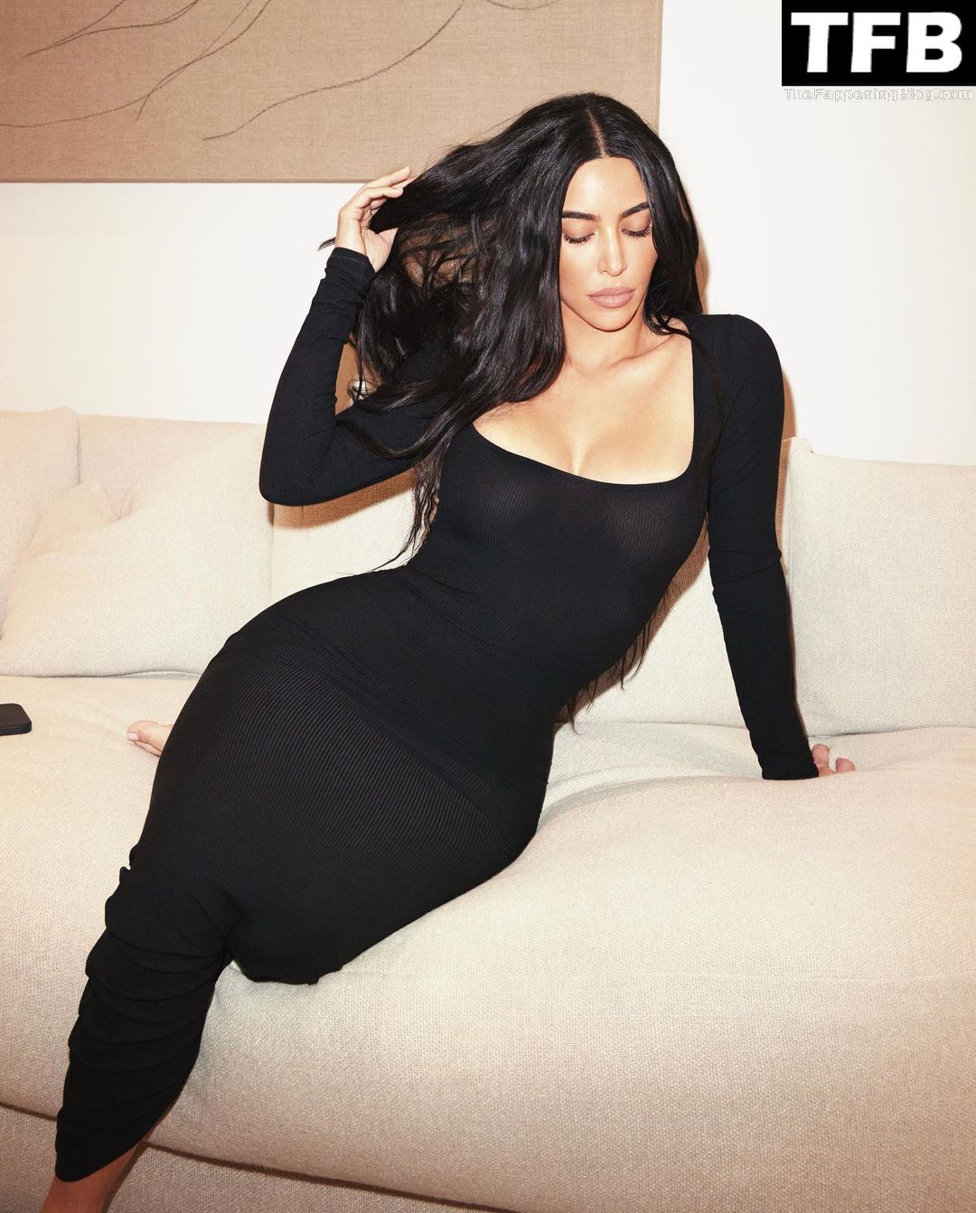 Kim-Kardashian-Tits-The-Fappening-Blog-1.jpg