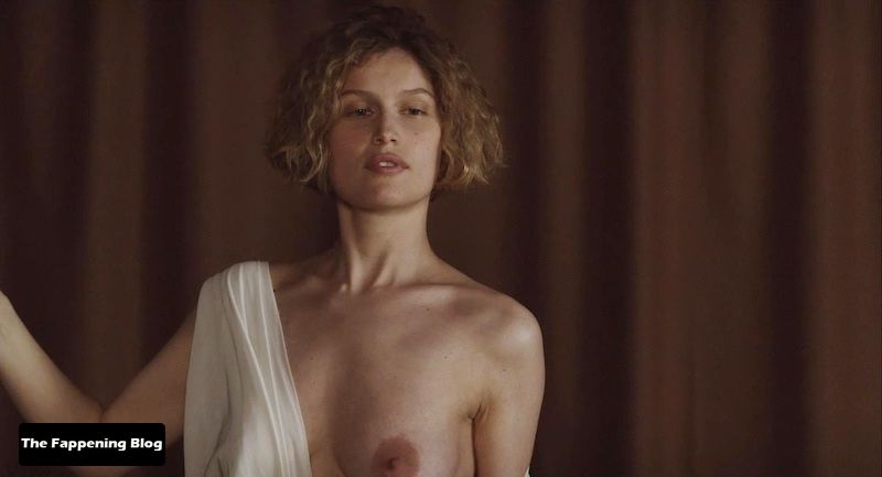 Laetitia Casta Nude Collection (60 Photos + Videos)