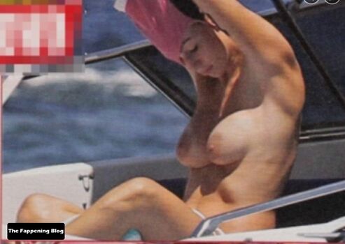 Martina Maccari / martinazoev Nude Leaks Photo 19