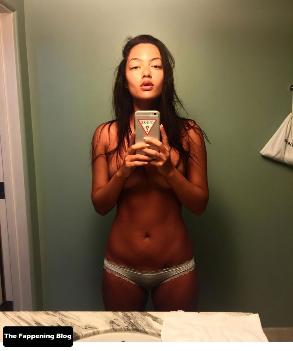 Mia Kang Nude &amp; Sexy Collection (21 Photos)