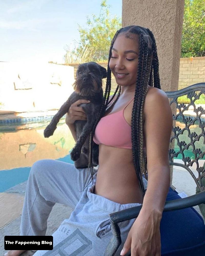 Parker-McKenna-Posey-Sexy-Tits-and-Ass-Photo-Collection-7-thefappeningblog.com_.jpg