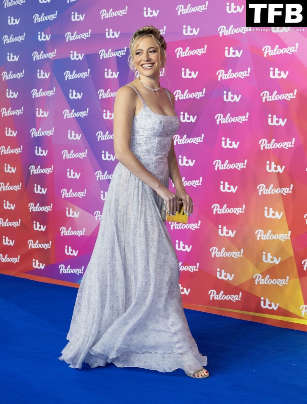 Pixie Lott Flaunts Her Sexy Tits at the ITV Palooza in London (76 Photos)