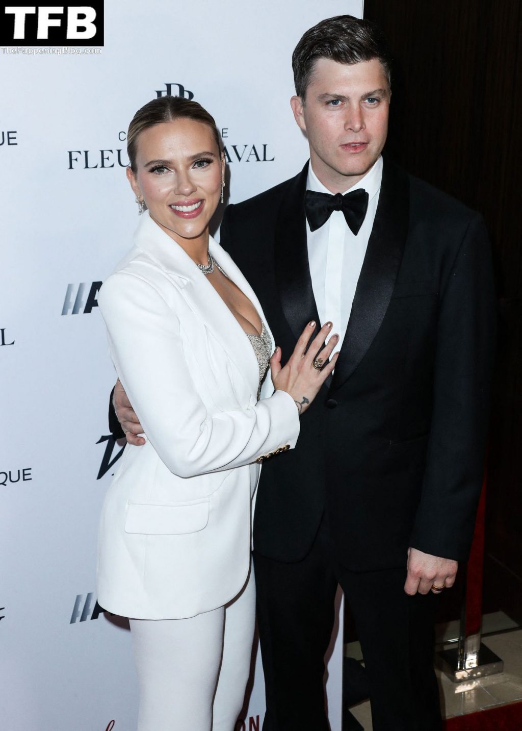 Scarlett Johansson Shows Off Her Sexy Tits at the 35th Annual American Cinematheque Awards (151 Photos)