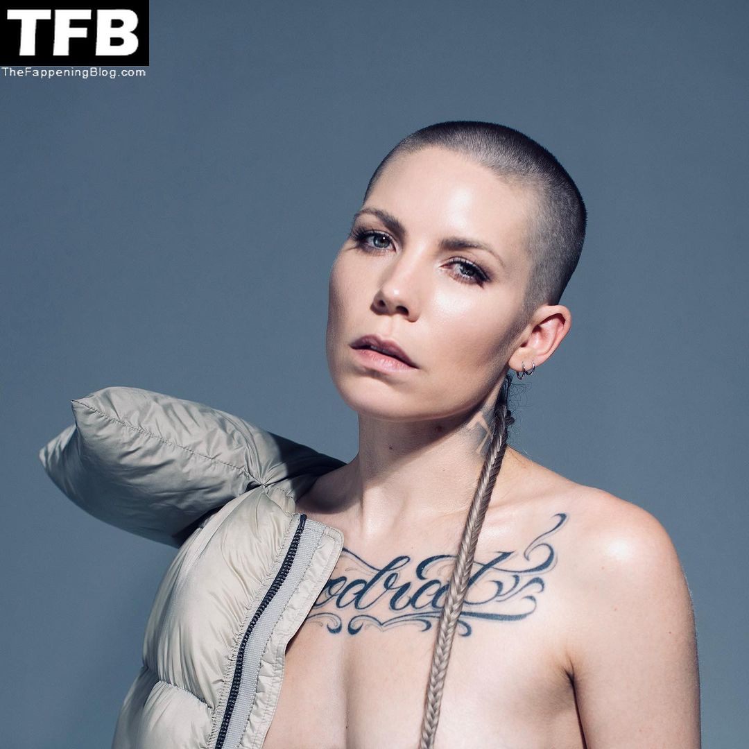 Topless skylar grey Skylar Grey