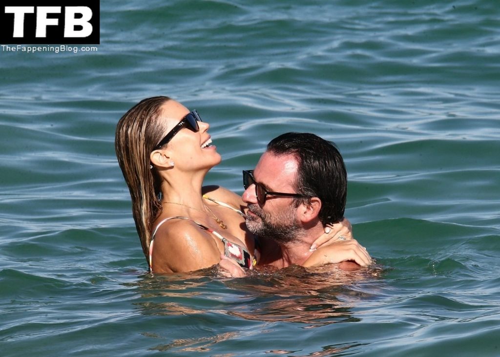 Sylvie Meis &amp; Niclas Castello Put on a Loved-Up Display as They Hit the Beach in Miami (159 Photos)