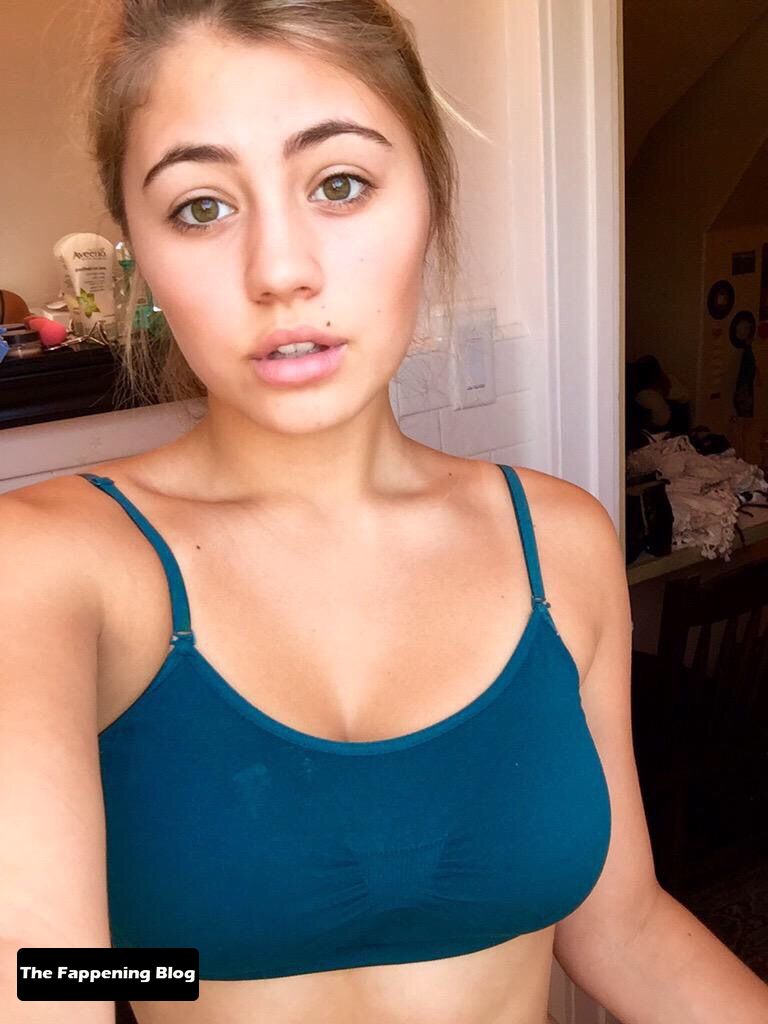 lia-marie-johnson-underwear-775723-thefappeningblog.com_.jpg