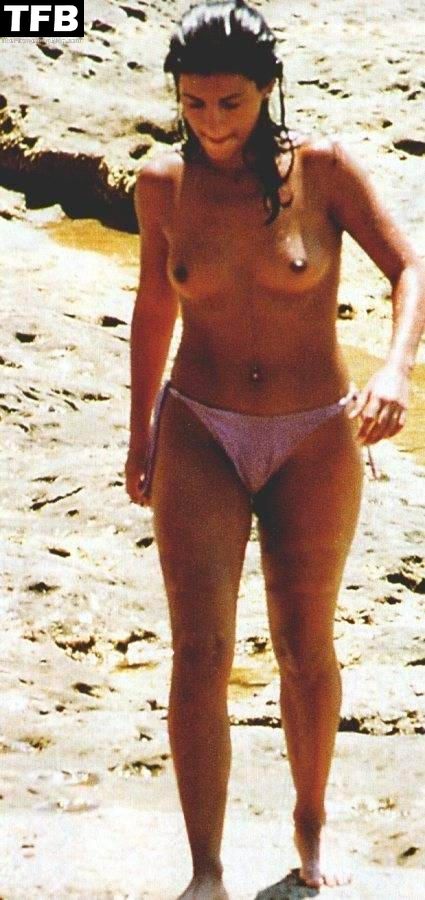 Monica Cruz Nude &amp; Sexy Collection (47 Photos)