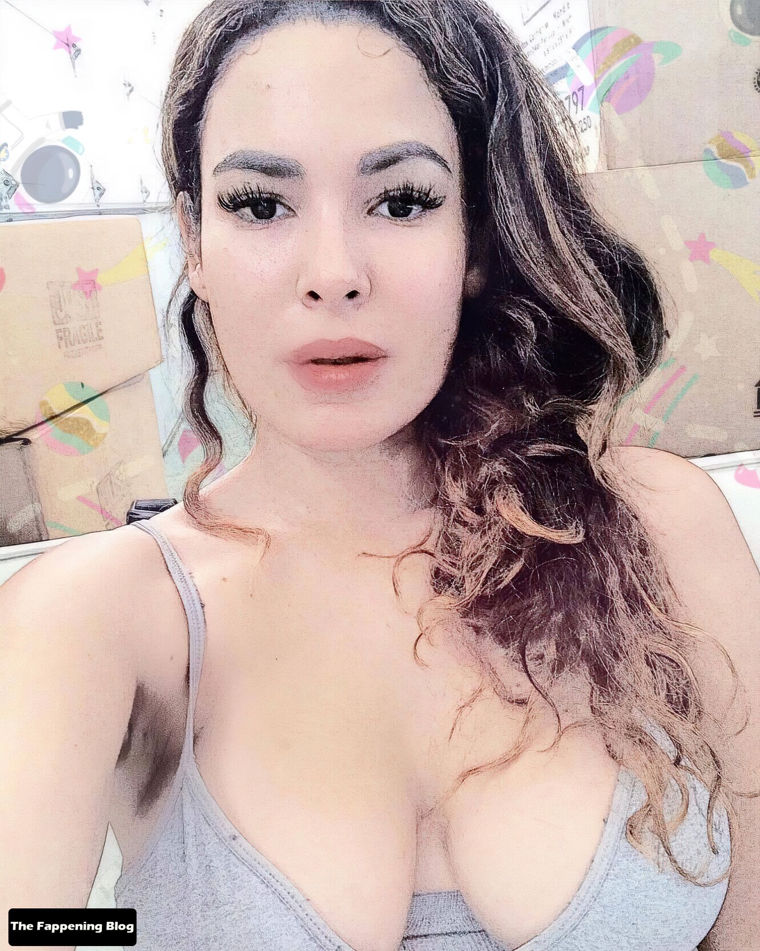 Nadine Velazquez Sexy (8 Photos)