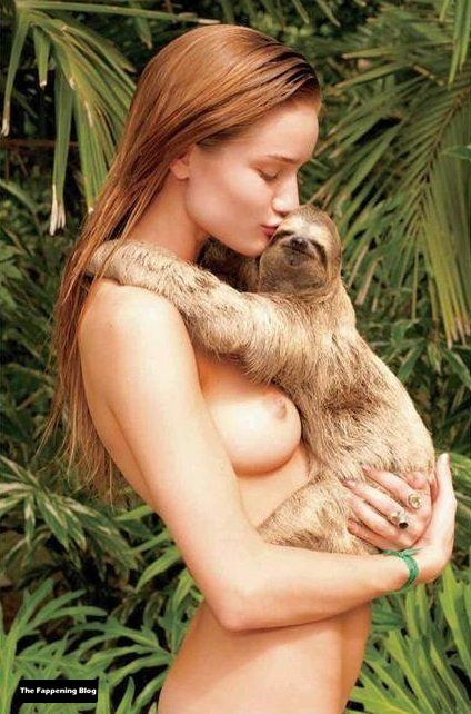 Rosie Huntington-Whiteley Nude Collection (71 Photos + 4K Video)