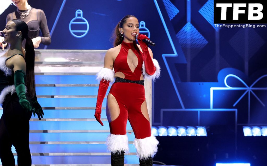 Anitta Flaunts Her Sexy Tits as She Performs at iHeartRadio 102.7 KIIS FM’s Jingle Ball 2021 (28 Photos)