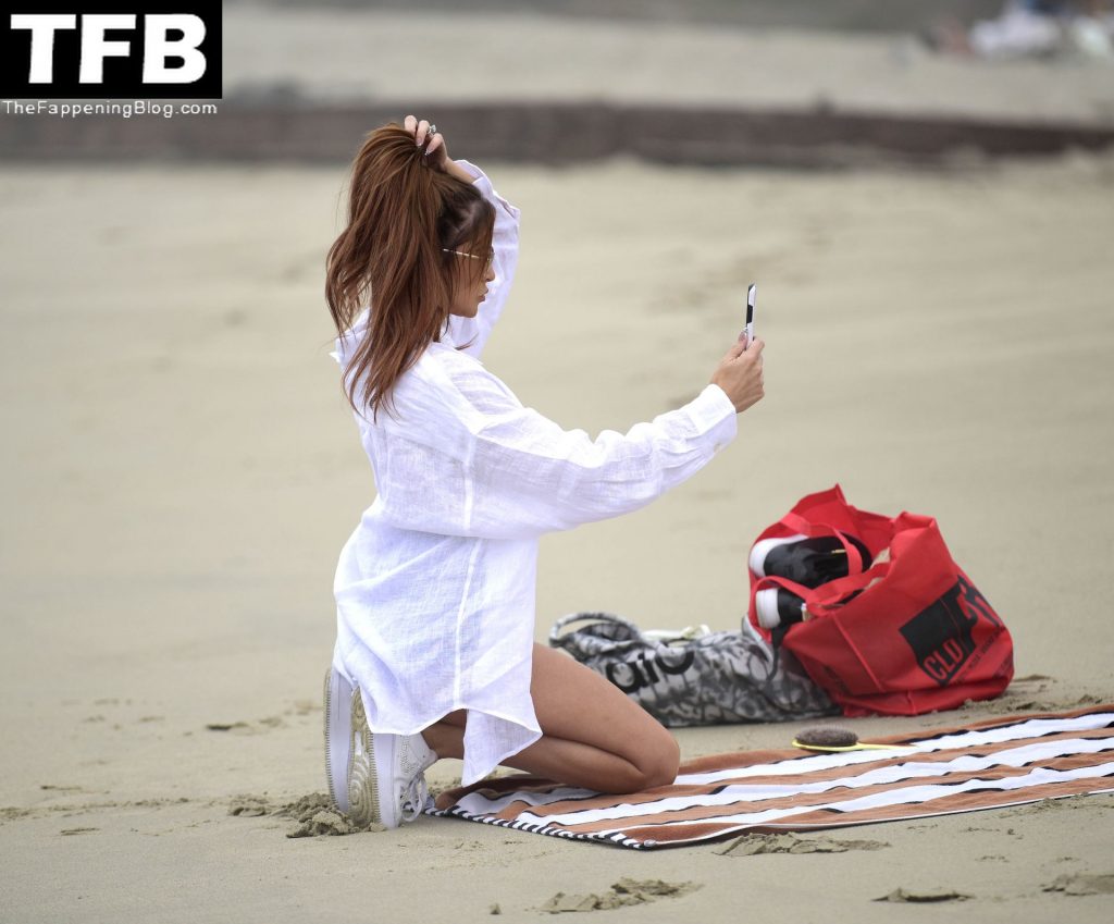 Barbie Blank Shows Off Her Beach Ready Body While on a Shoot at a Beach in California (22 Photos)