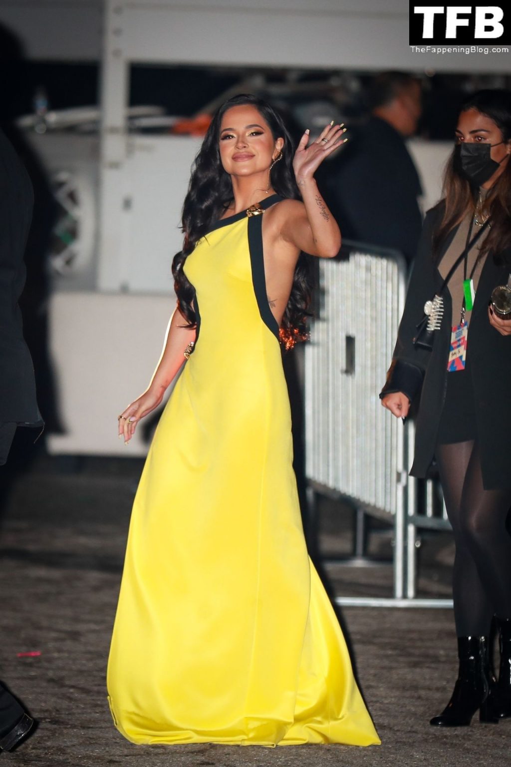 Leggy Becky G Looks Hot in a Yellow Dress at the 2021 E! People’s Choice Awards (36 Photos)