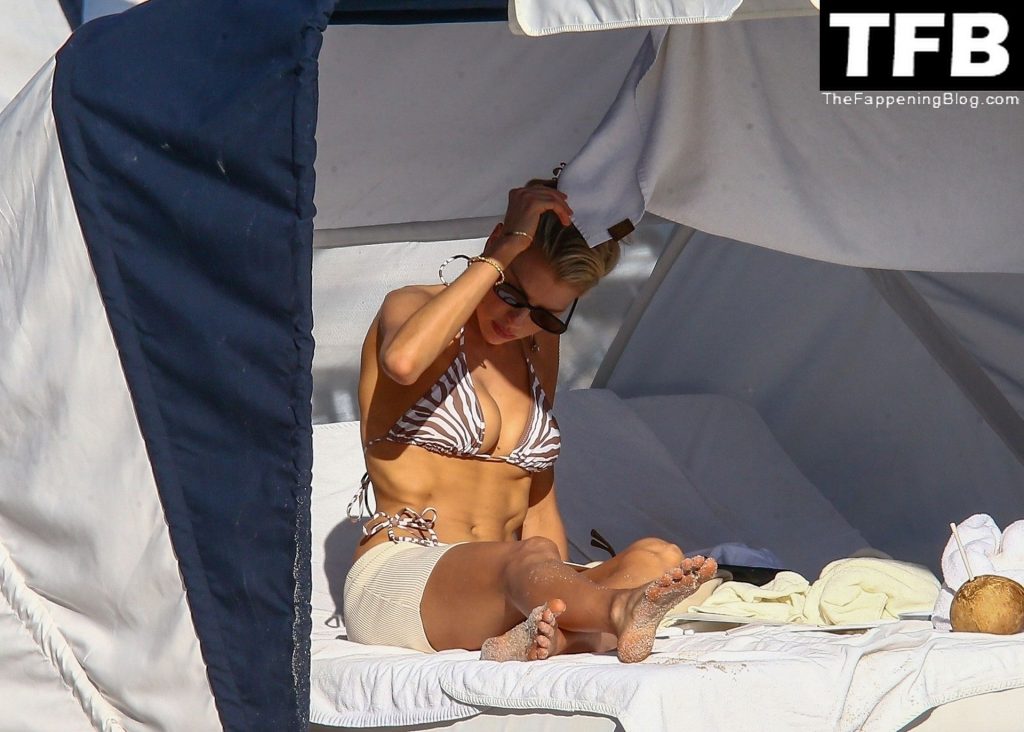 Charlotte McKinney Hits the Beach in Miami (82 Photos)