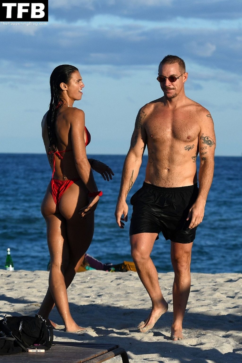 DJ Diplo Hangs Out With Family and Friends in Miami Beach (36 Photos)