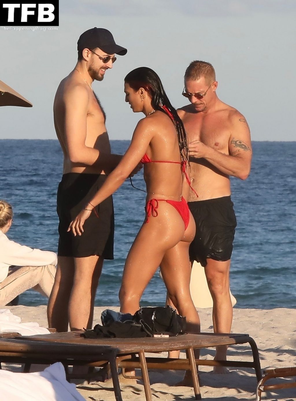 DJ Diplo Hangs Out With Family and Friends in Miami Beach (36 Photos)