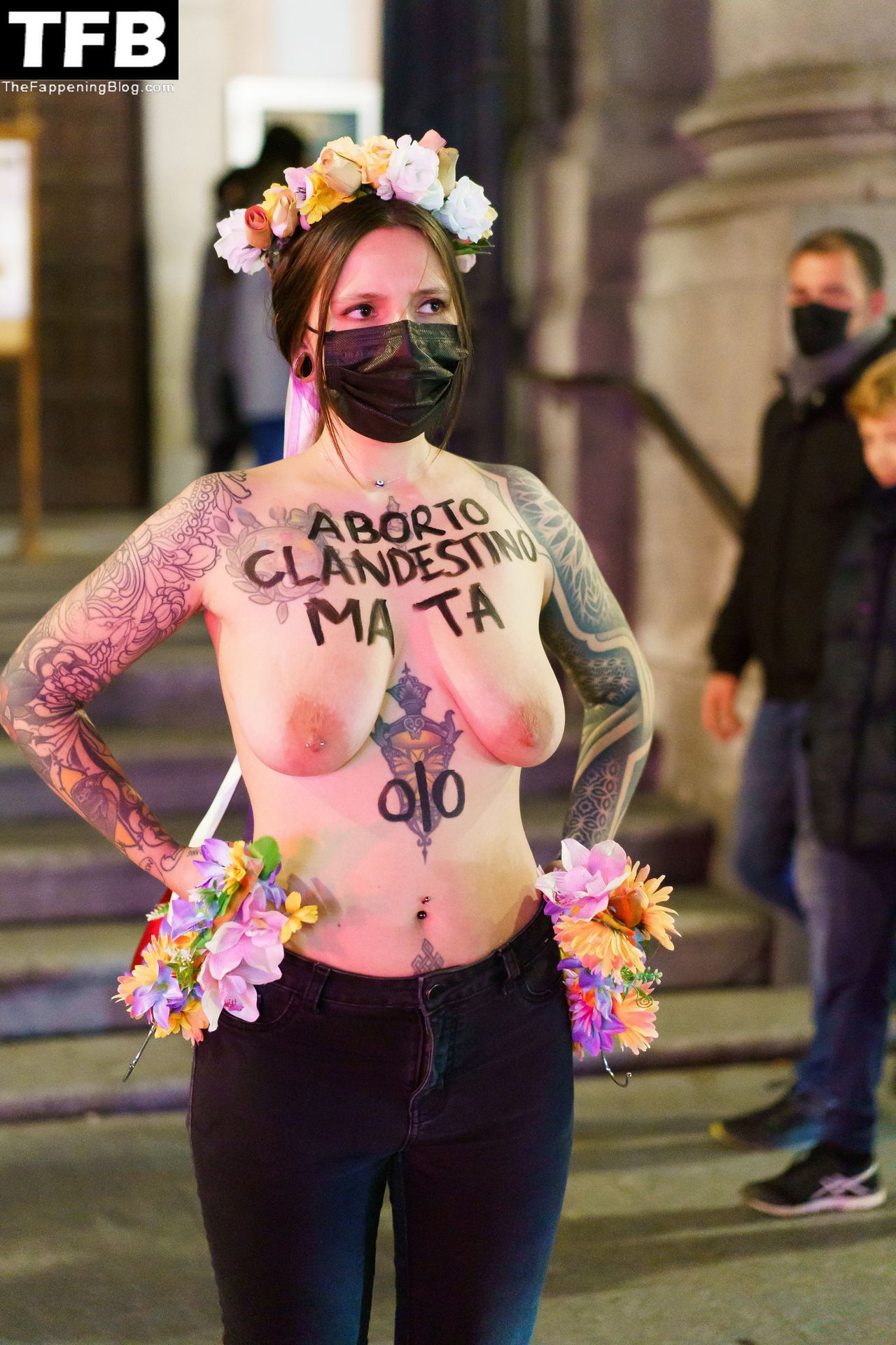 Femen-Nude-Protest-The-Fappening-Blog-1.jpg