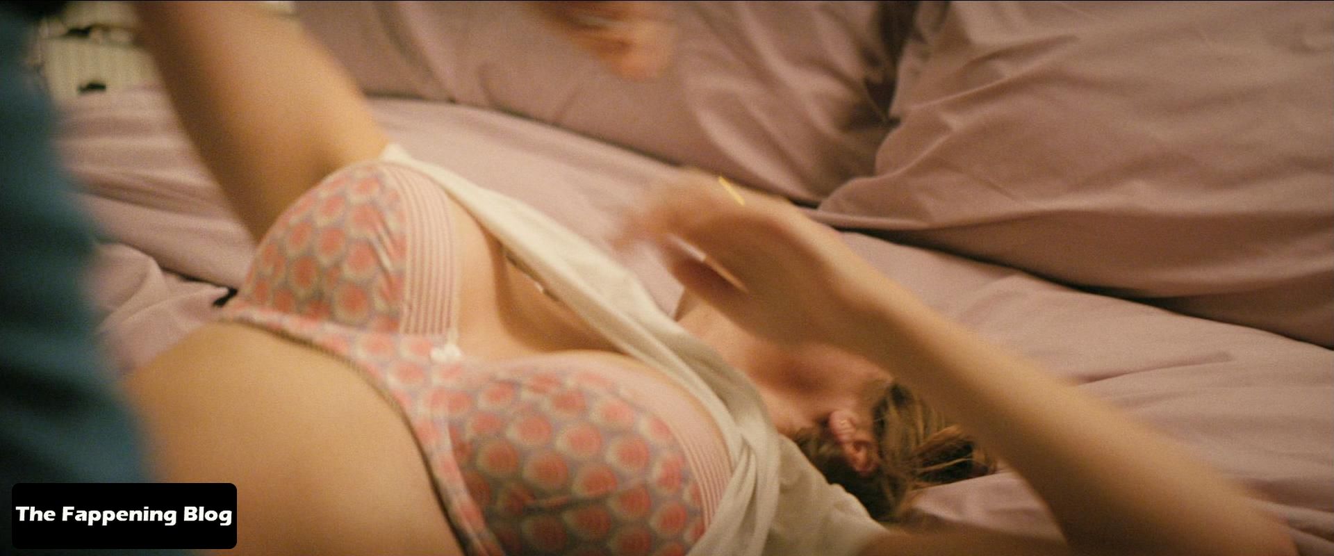Gemma-Arterton-nude-Sexy-scr-34-thefappeningblog.com_.jpg