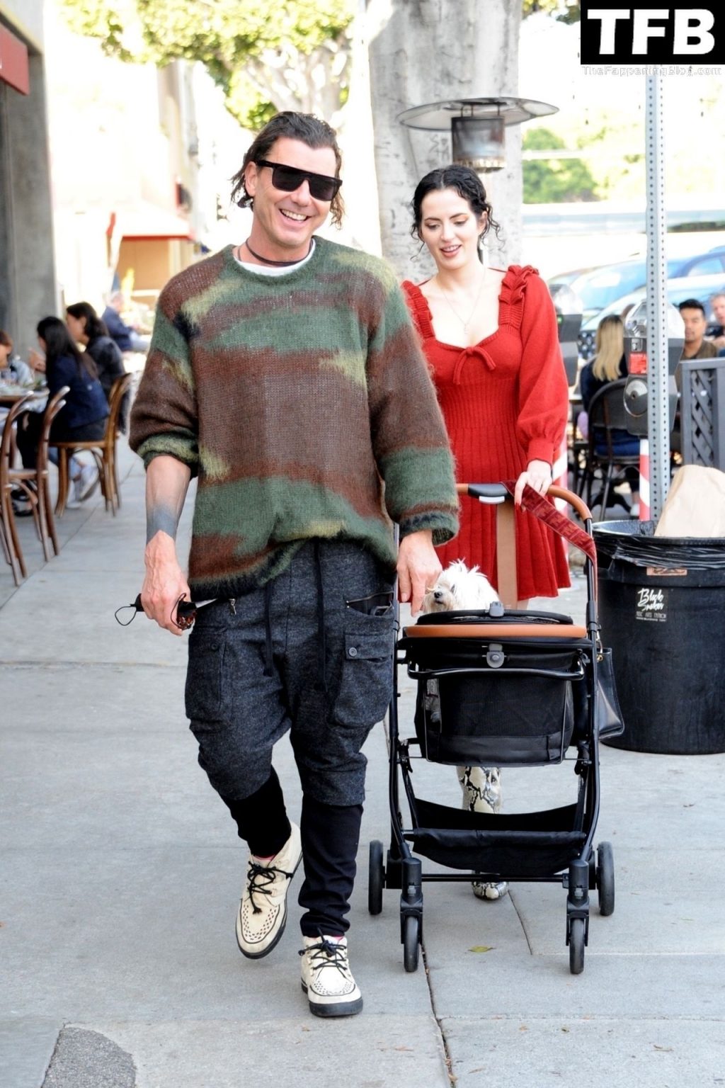 Gavin Rossdale &amp; Gwen Singer Have a Lunch Date in LA (21 Photos)