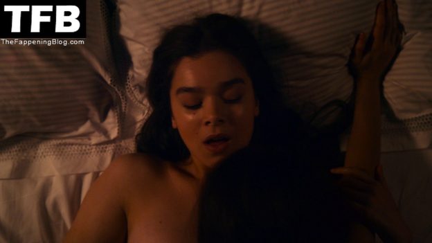 Hailee Steinfeld Ella Hunt Hot Dickinson 23 Pics Video