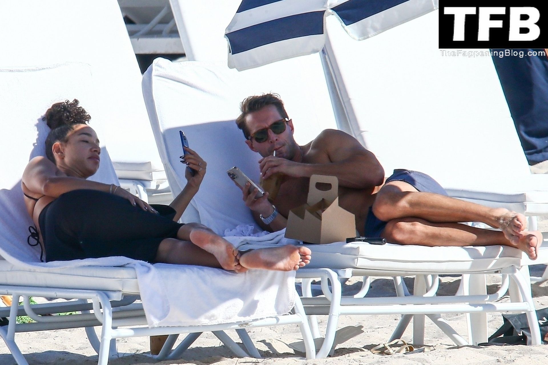 Hannah Bronfman & Brendan Fallis Enjoy a Beach Day in Miami (36 Photos)...