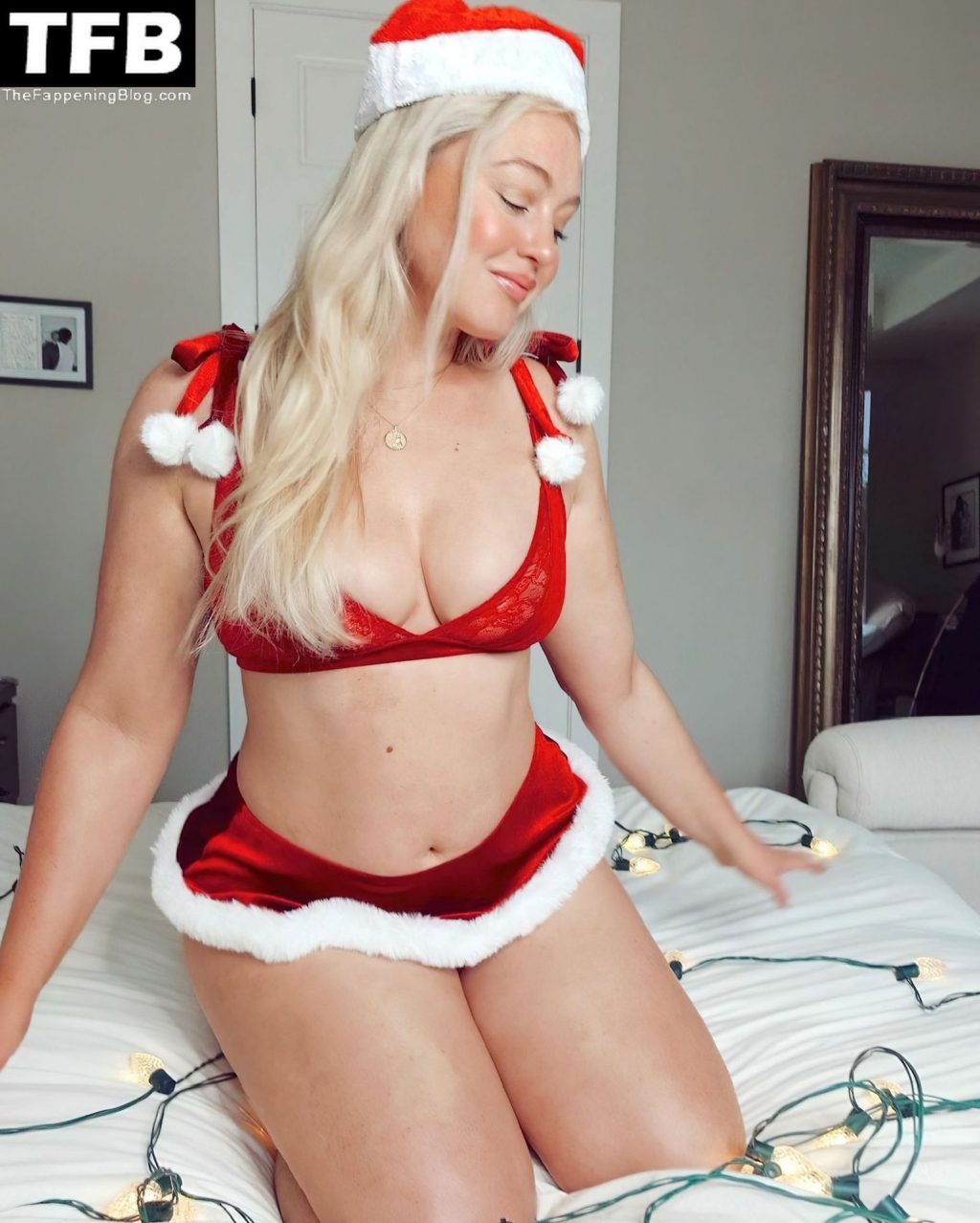 Iskra Lawrence Flaunts Her Natural Body in Sexy Mentionables Lingerie (10 Photos)