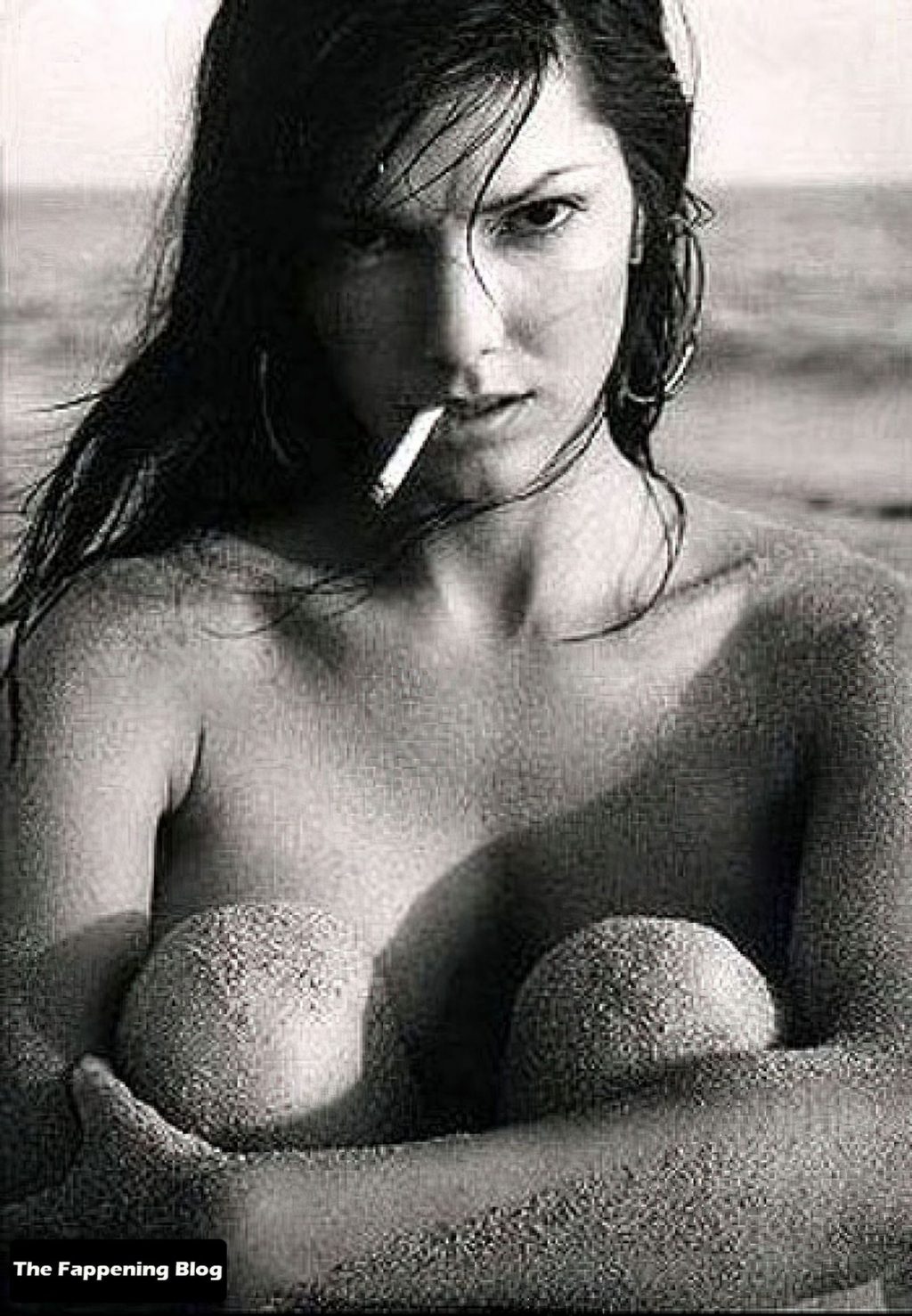 Laura Harring Nude &amp; Sexy Collection (34 Photos + Videos)