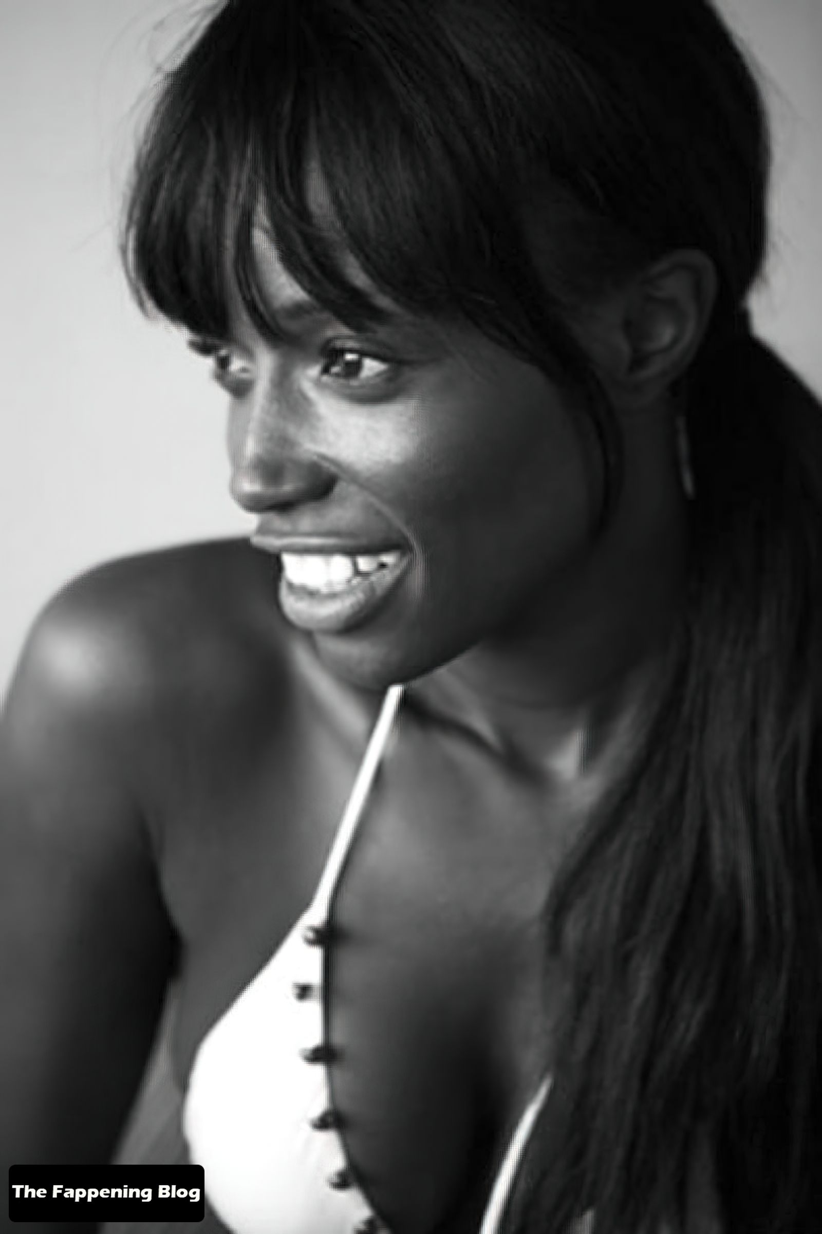 Lorraine-Pascale-Sexy-Tits-and-Ass-Photo-Collection-16-thefappeningblog.com_.jpg