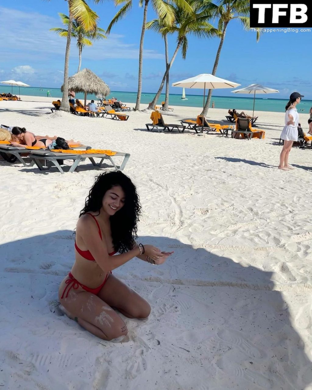 Malu Trevejo Looks Hot in a Red Bikini (9 Photos)