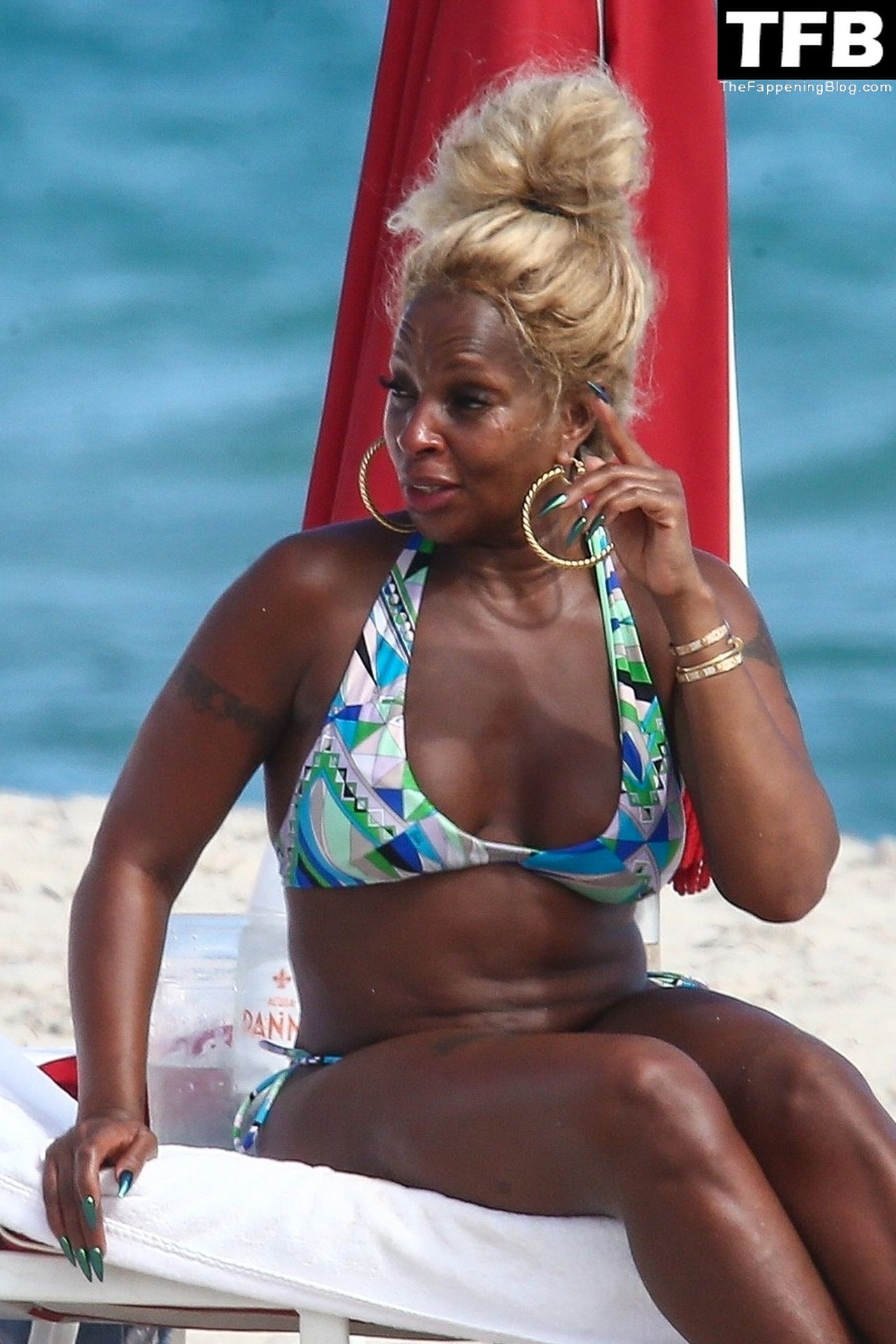 Mary-J.-Blige-Sexy-The-Fappening-Blog-33-1.jpg