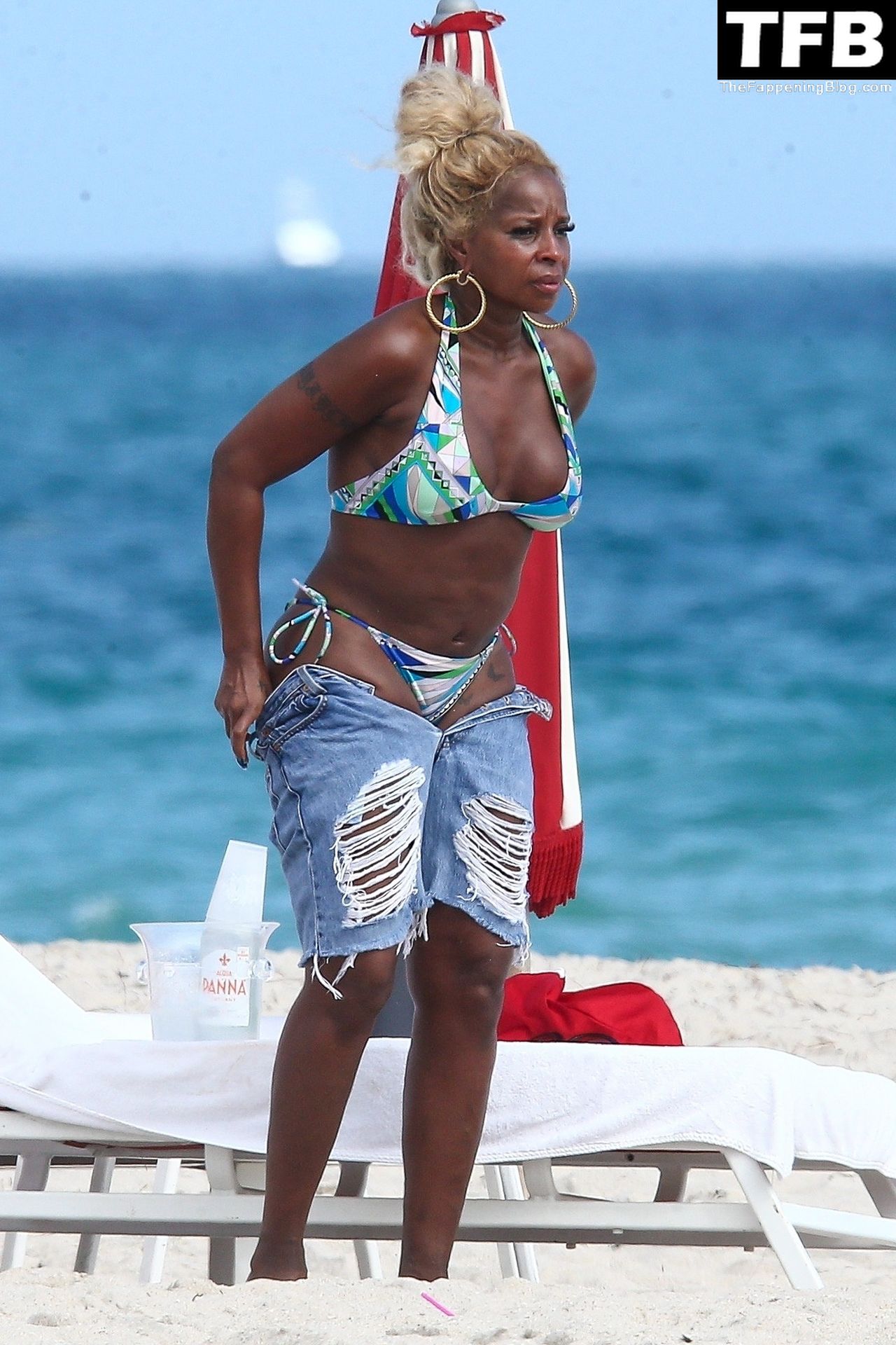 Mary-J.-Blige-Sexy-The-Fappening-Blog-4-1.jpg