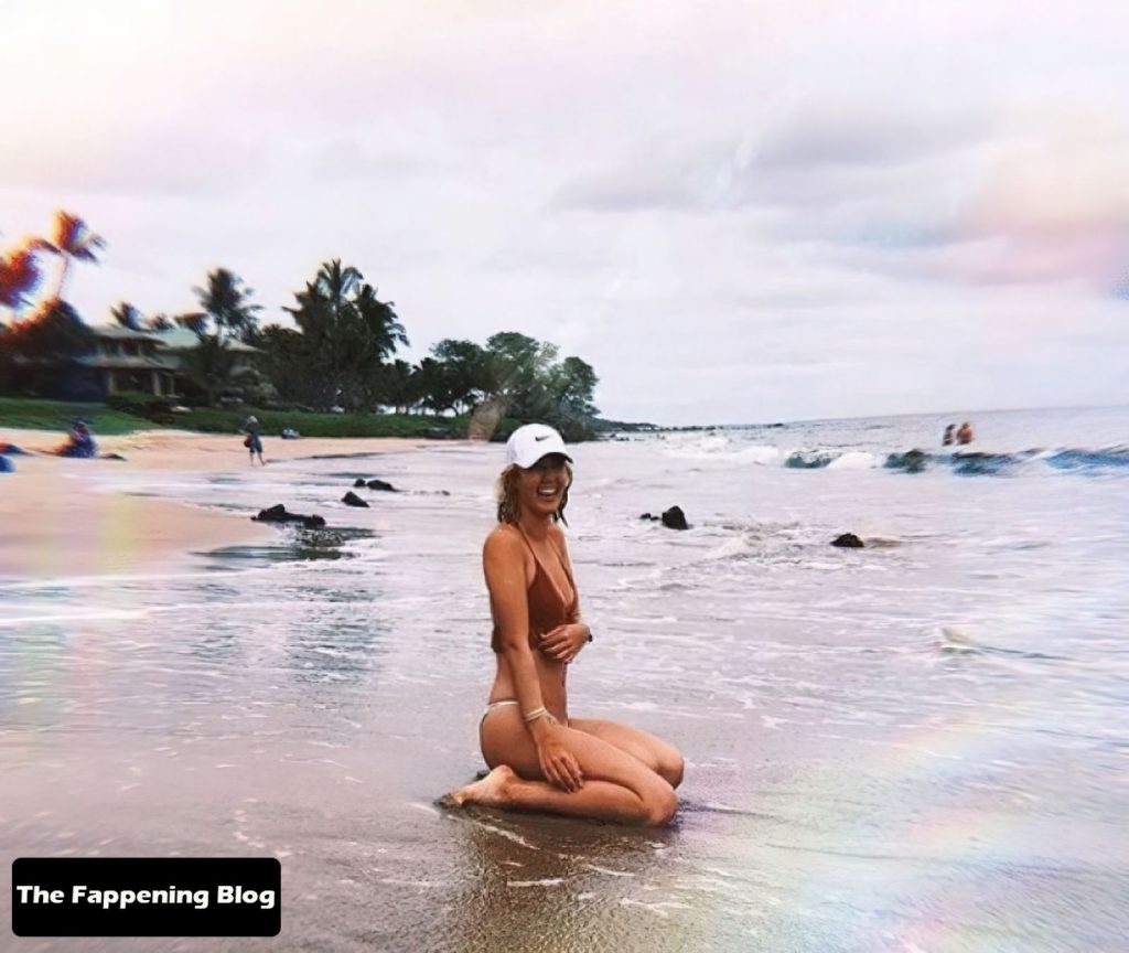 Michelle Wie Sexy Collection (41 Photos + Videos)