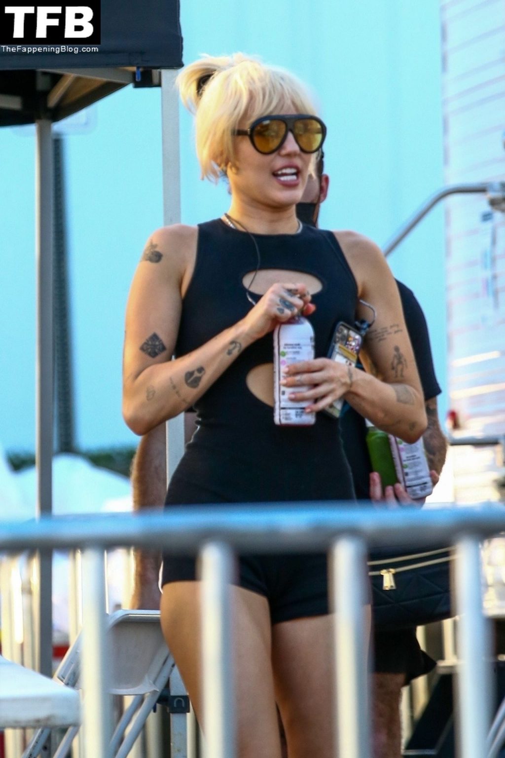 Miley Cyrus &amp; Noah Cyrus Arrive at Soundcheck for an NBC Concert in Miami (40 Photos)