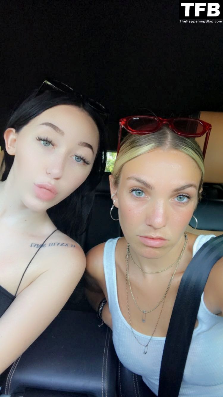 Noah Cyrus &amp; Alexa Gabriel Nude, Sexy Leaked The Fappening (99 Photos)