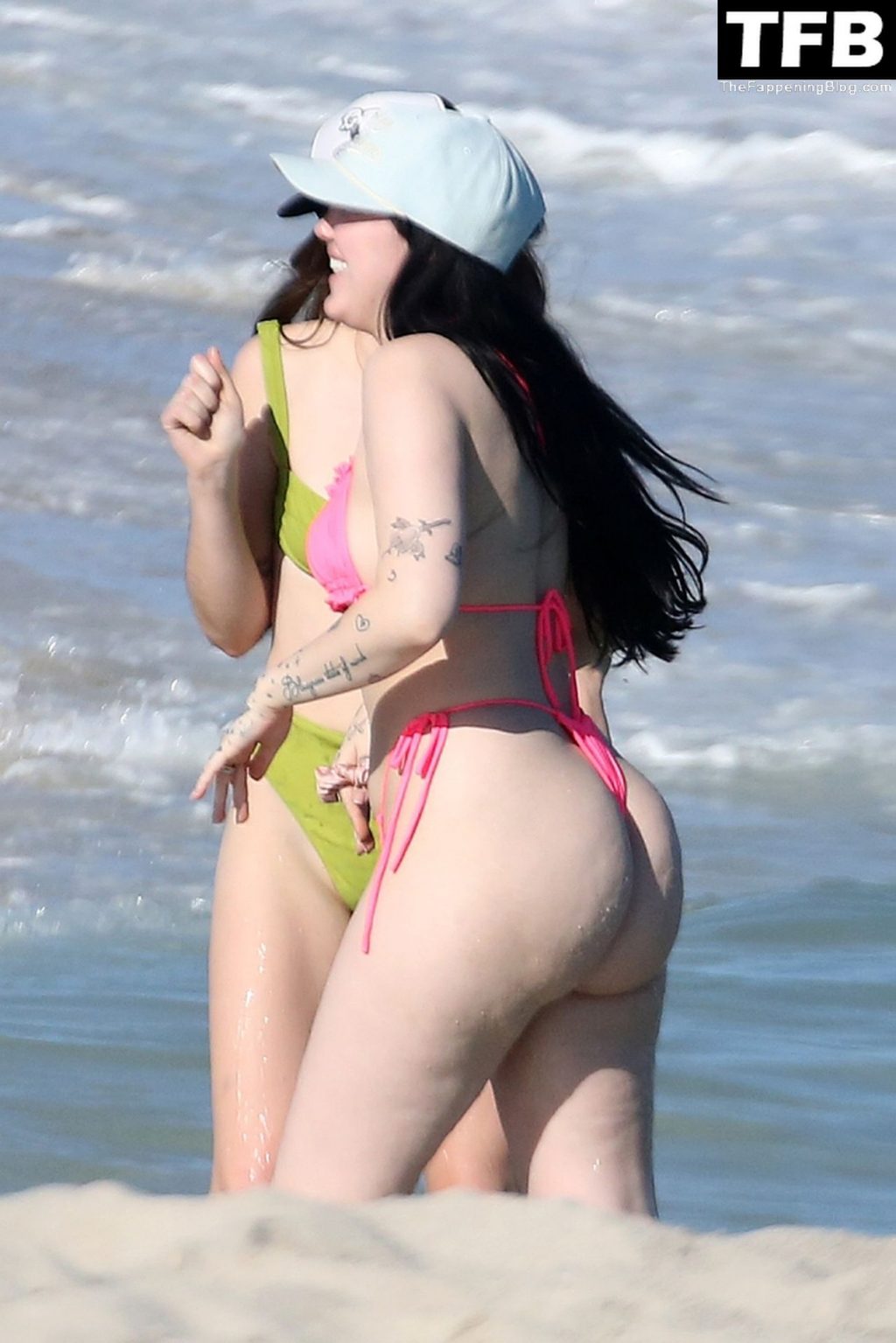 Noah Cyrus Wears a Pink Bikini as She Hits the Beach in Miami (60 New Photos)