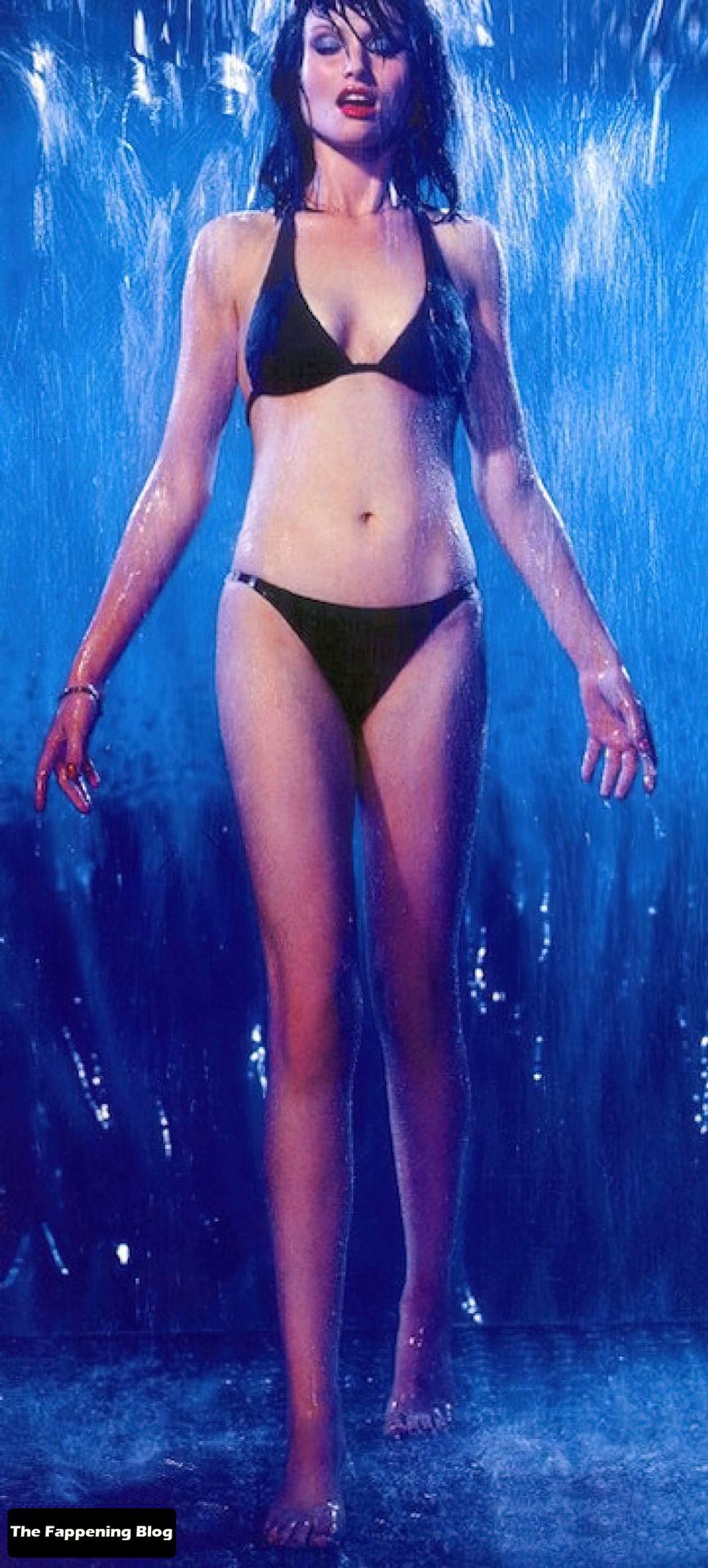 Sophie Ellis-Bextor Nude &amp; Sexy Collection (24 Photos + Videos)