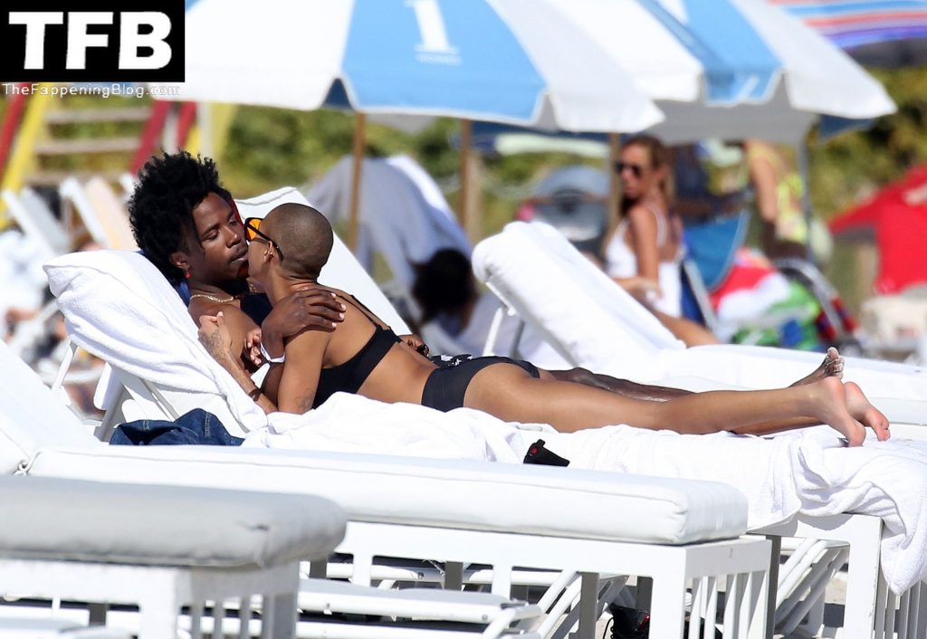 Willow Smith Looks Hot in a Black Bikini on the Beach in Miami (95 Photos) ...
