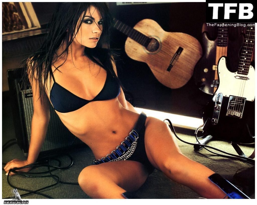 Alessia Ventura Topless &amp; Sexy Collection (28 Photos)