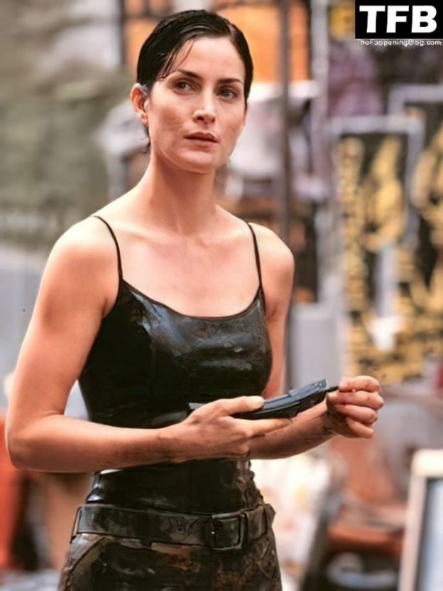 Carrie Anne Moss Nude And Sexy Collection 25 Photos Videos